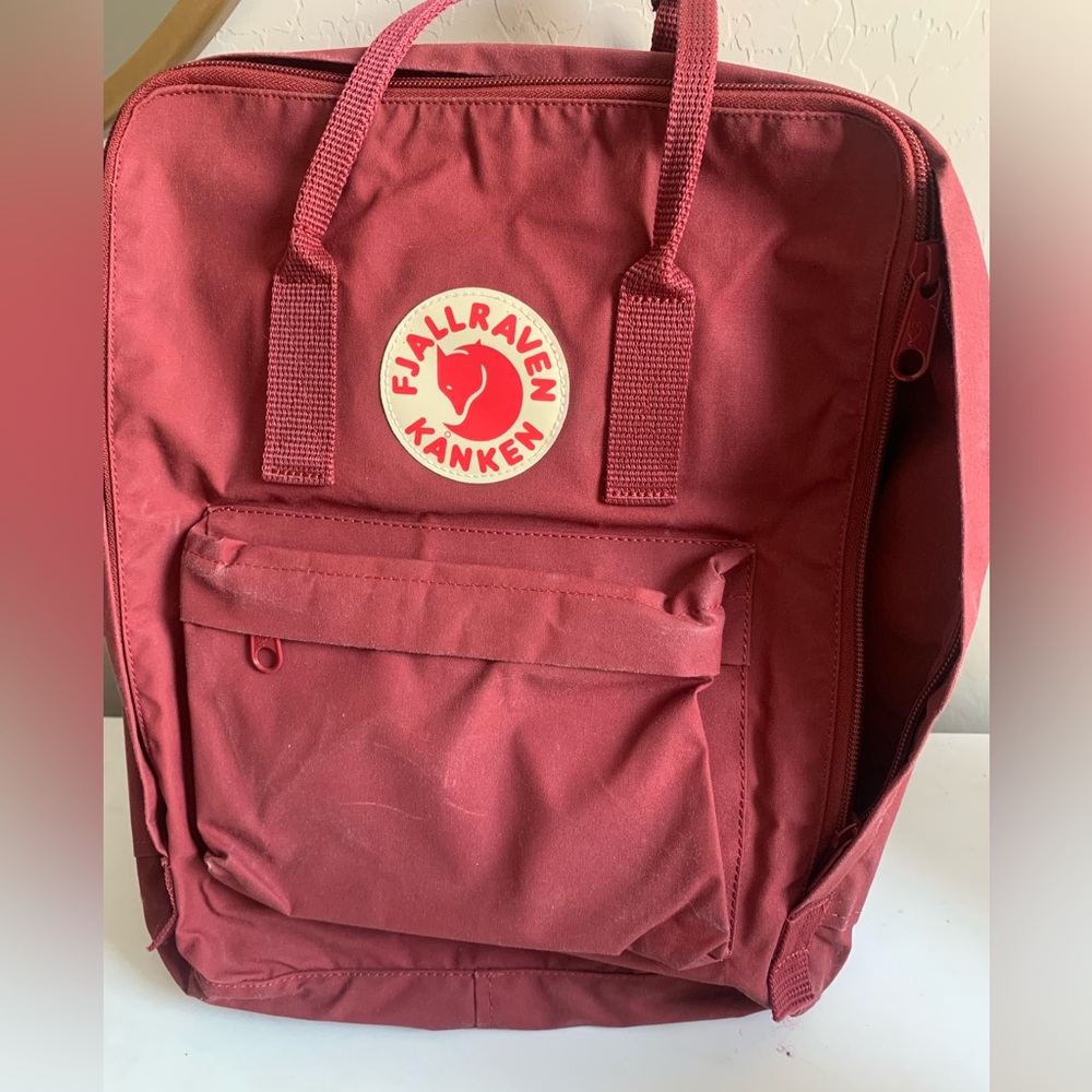 Fjallraven kanken backpack